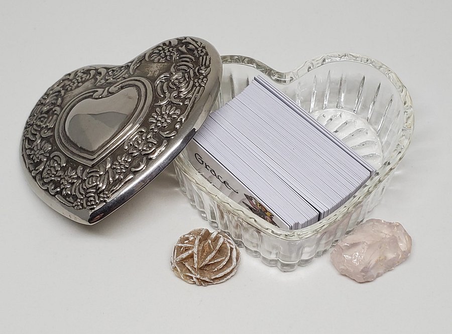 Vintage Glass Heart & Angel Cards product image (3)