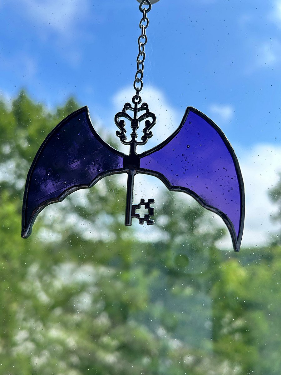 Flying Key Stained Glass Suncatcher (Dragon) product image (3)