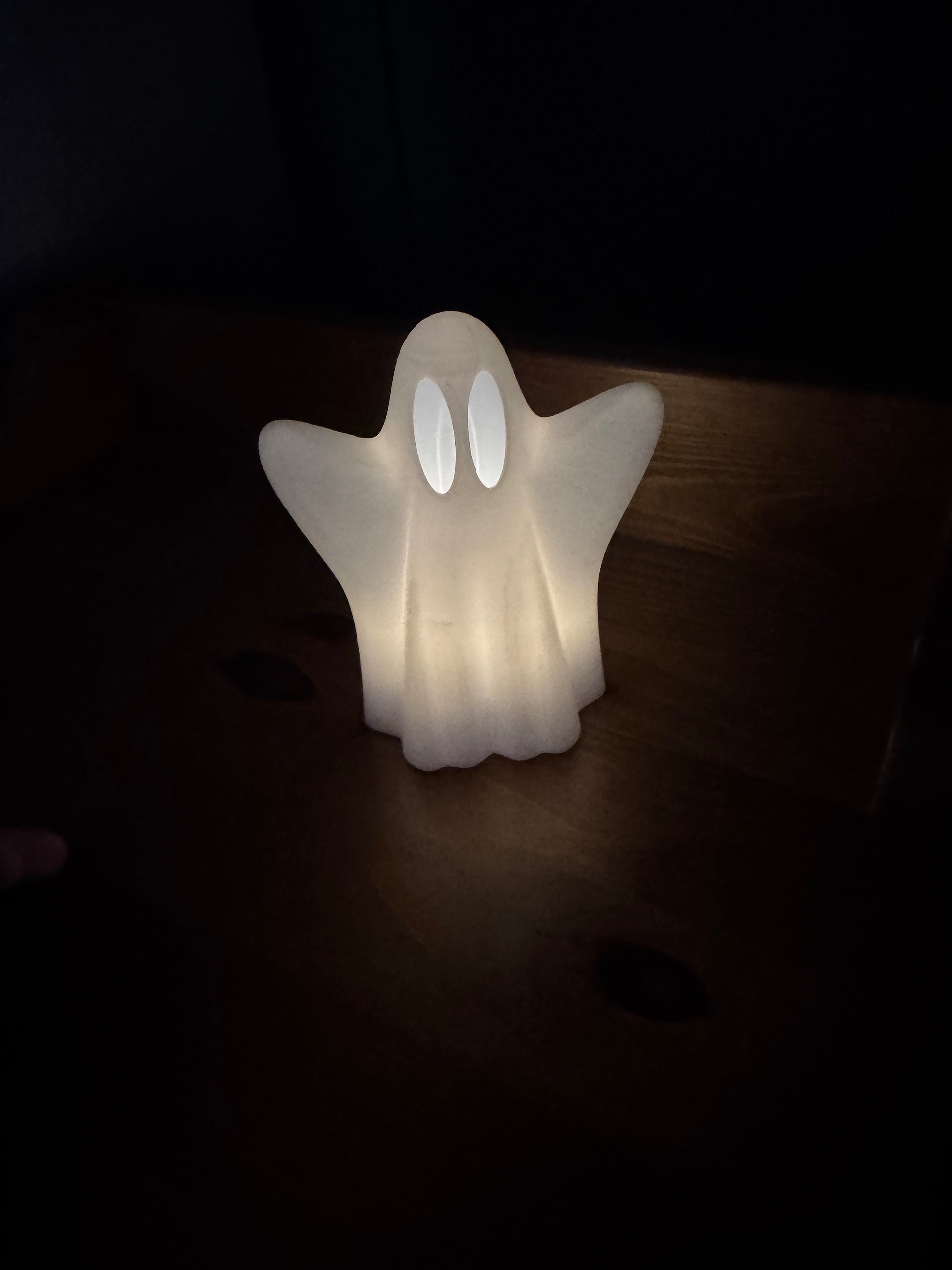Spooky halloween ghost light product image (1)