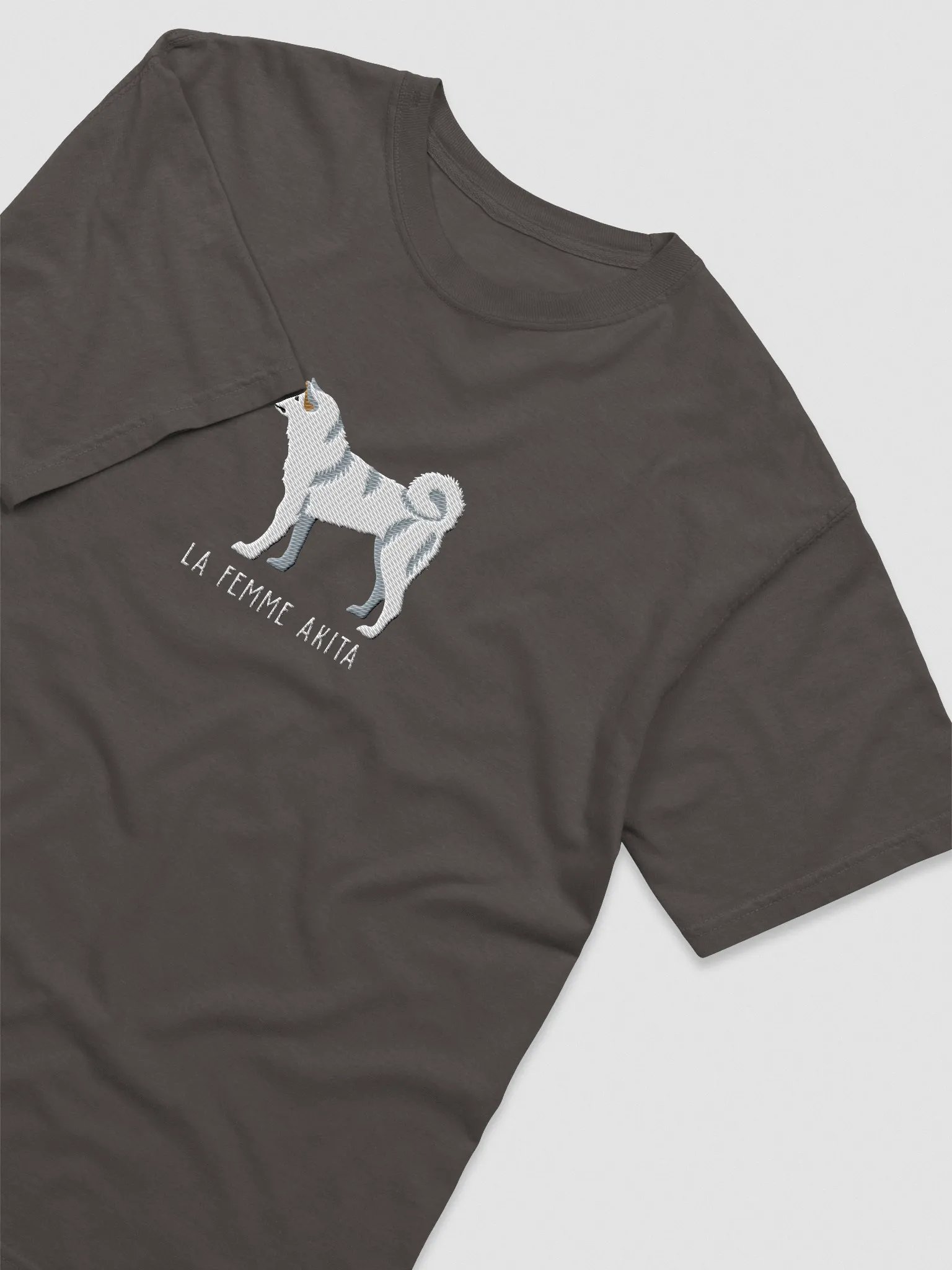 La Femme Akita T-Shirt(Embroidered) of a Japanese Akita(White) product image (6)