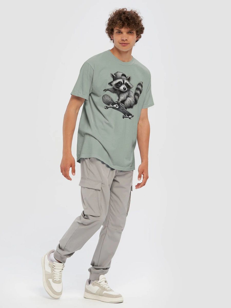 Skater Raccoon Graphic Tee product image (6)