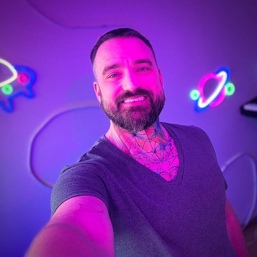 Please join me TONIGHT on #twitch from 8pm to 2am central where I’ll be streaming in support of @MrsYorl who is hosting a 72+...