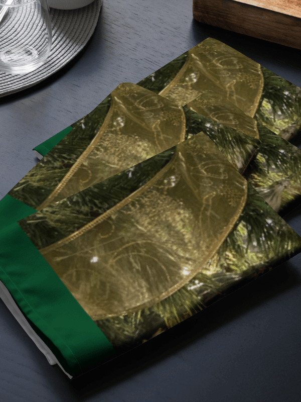 Festive Napkin Set: Golden Christmas Sparkle product image (1)