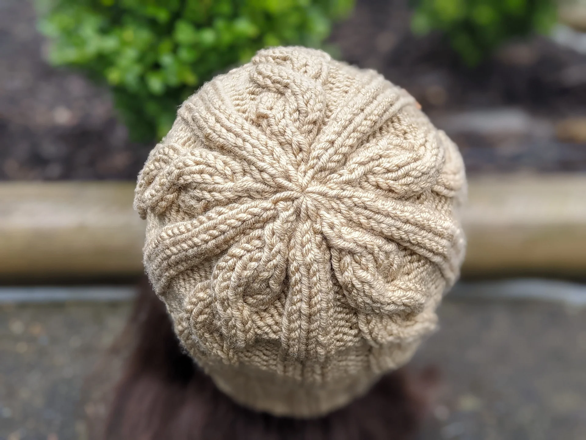 Crème Brûlée Cable Hat Knitting Pattern (Circular Needles) product image (9)