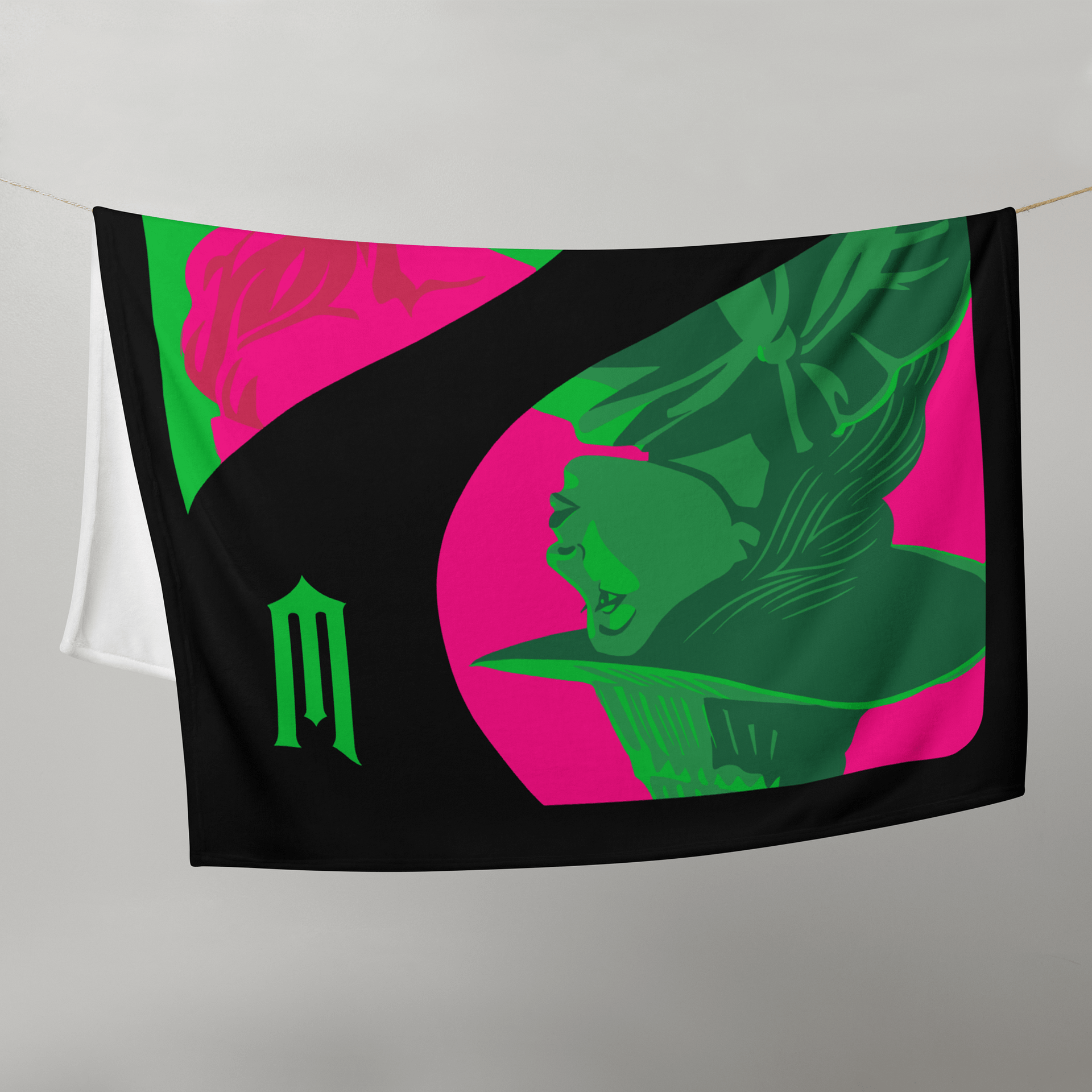 Wicked Glinda and Elphaba Throw Blanket product image (4)