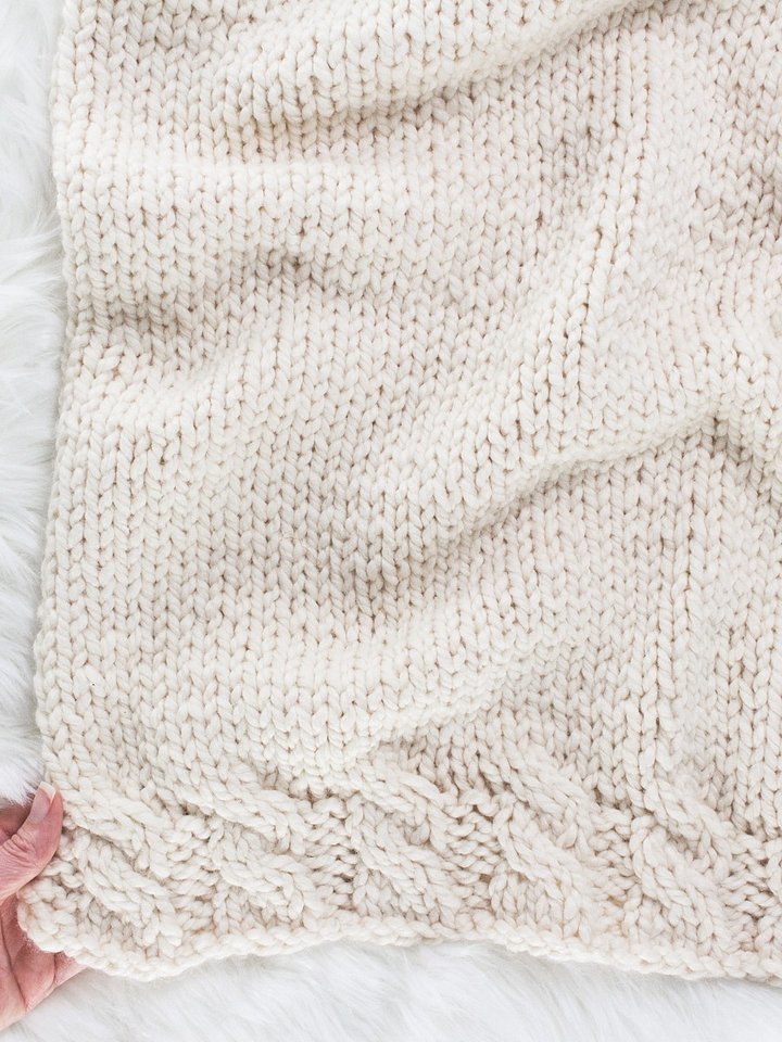 Cozy Blanket Knitting Pattern - Grace product image (1)
