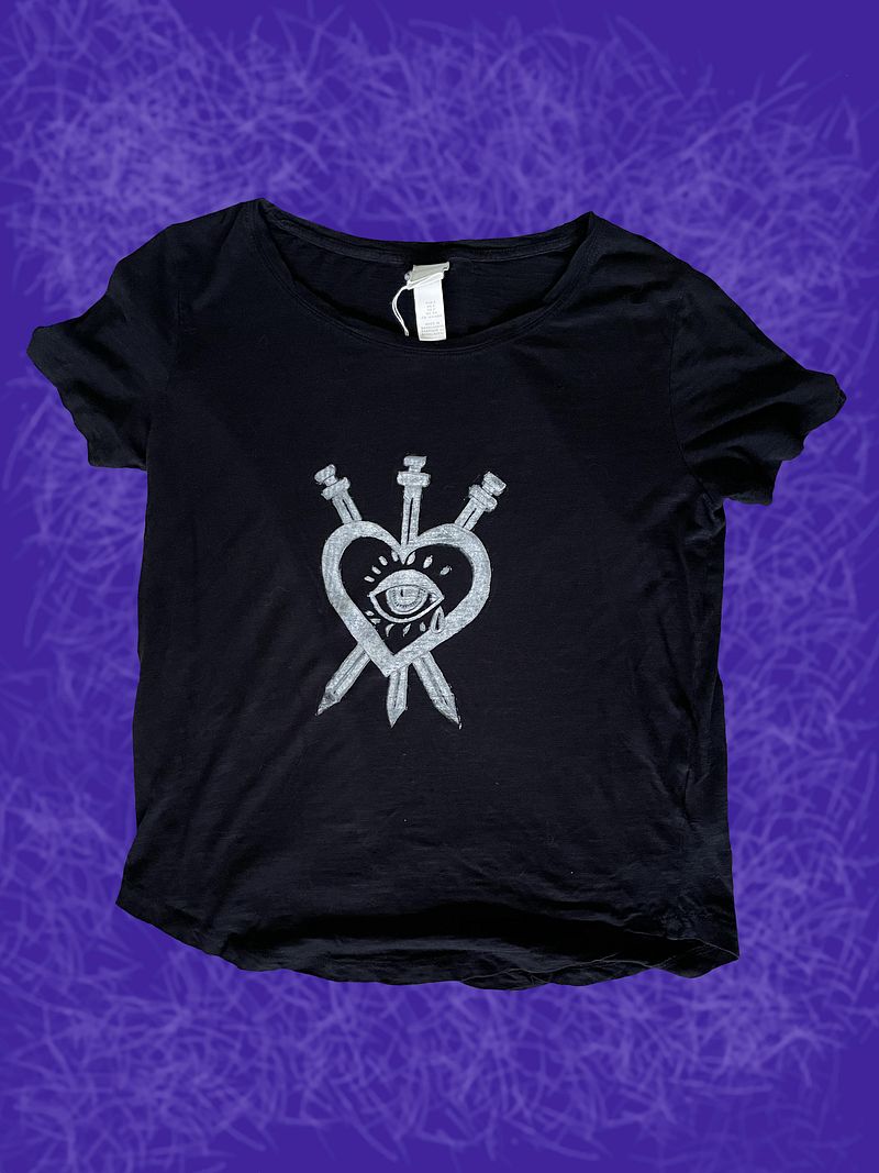 3 of Swords t-shirt size S