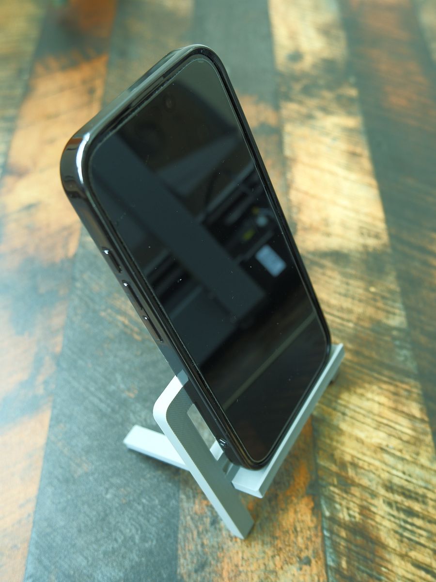 【free shipping】3D Printed Original Design Bed Frame Style Phone Holder product image (5)