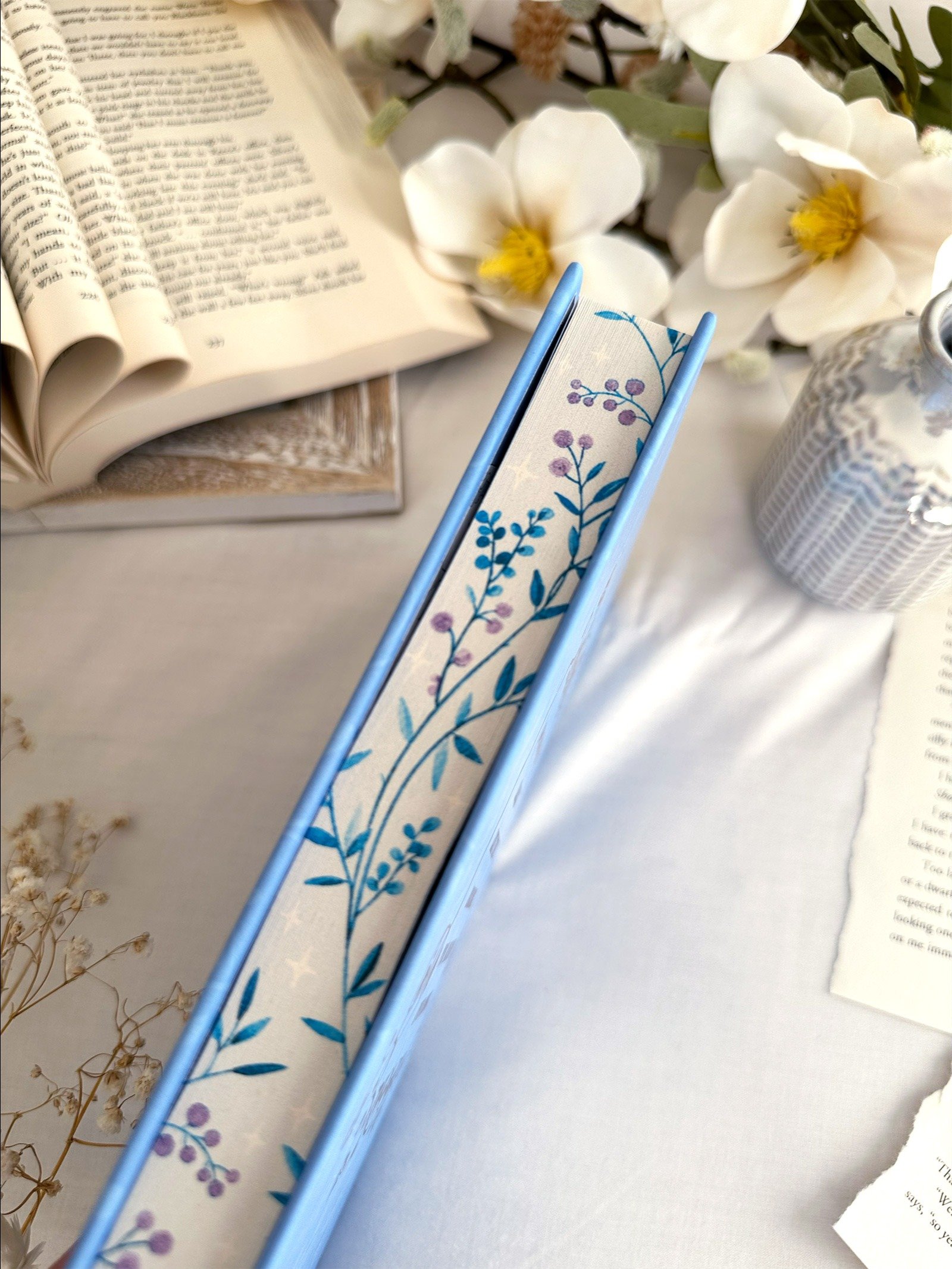 (US) Deals & Dream Spells - Hardback Special Edition product image (1)