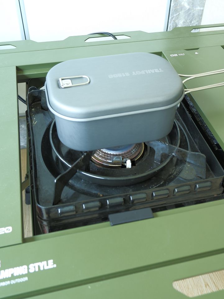 【free shipping】Multifunctional Expansion Accessory for Outdoor Camping IGT 1-Unit Tabletop product image (1)
