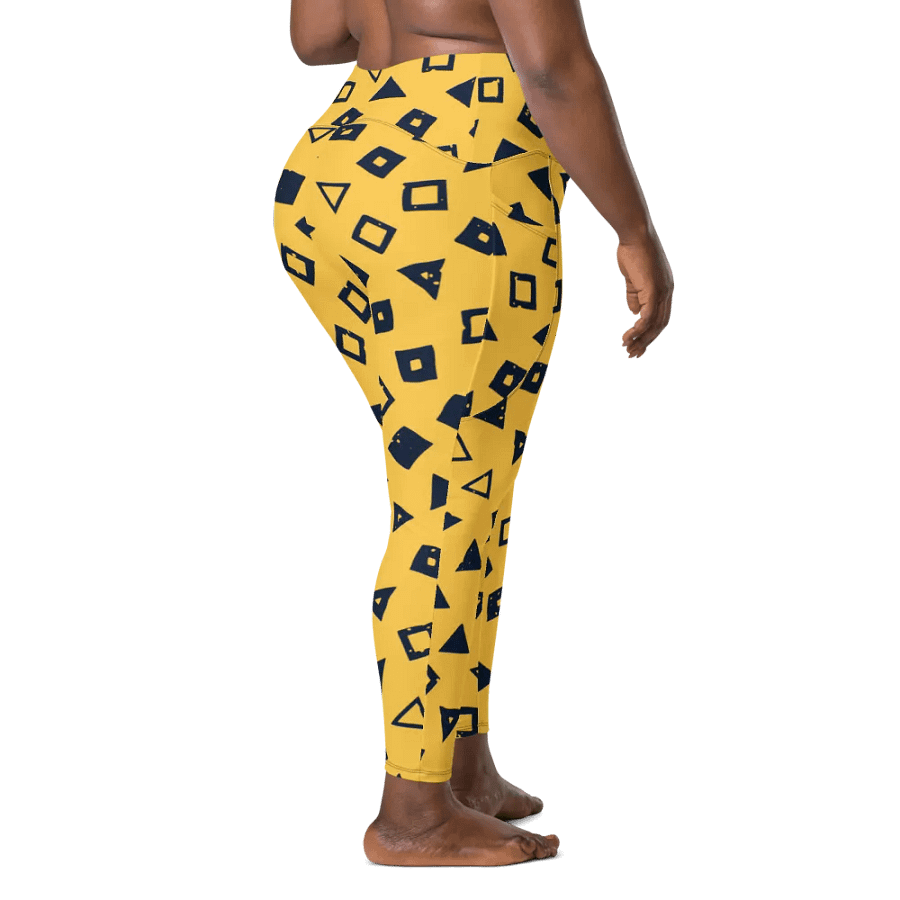 Leggings with Pockets – Lines Seamless Background for Modern Style & Practicality product image (11)