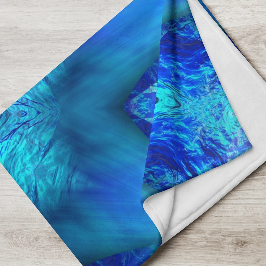 Blue Water Kaleidoscope Throw Blanket product image (17)