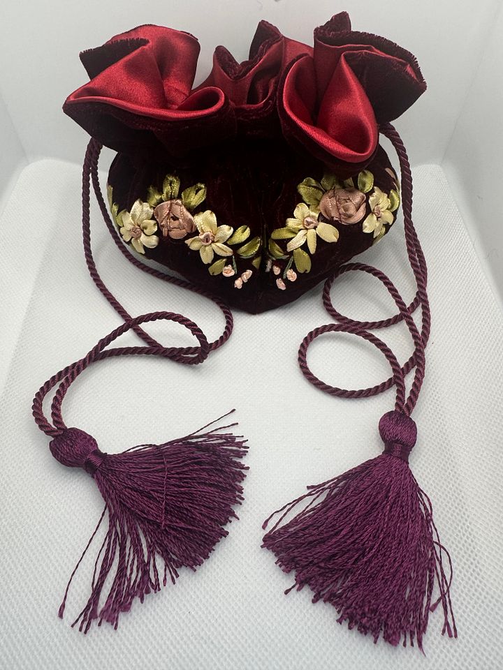 Satin Velvet Jewelry Bag product image (1)