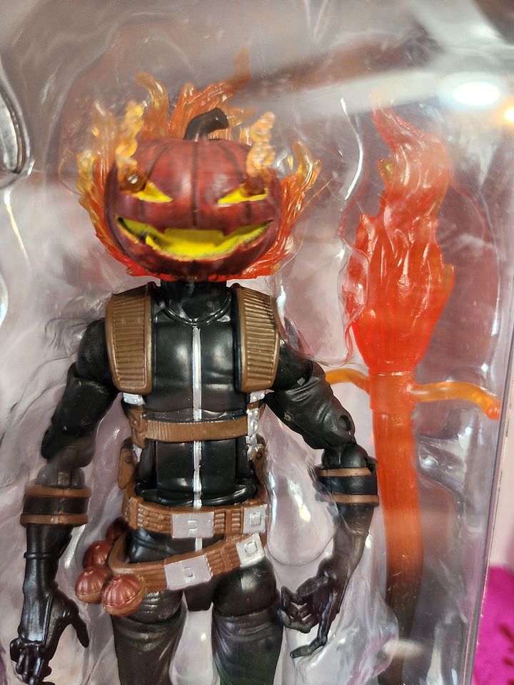 Jack O'Lantern Marvel Legends Build-A-Figure - New in Box product image (2)