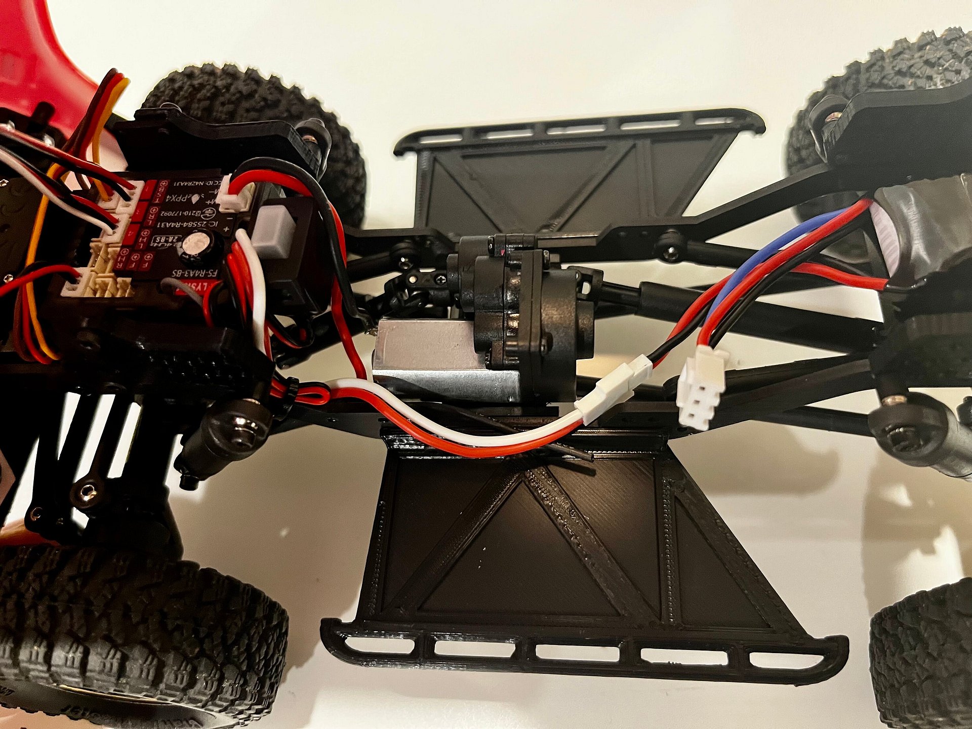 HobbyPlus Rock Van Slider/Side Step product image (3)