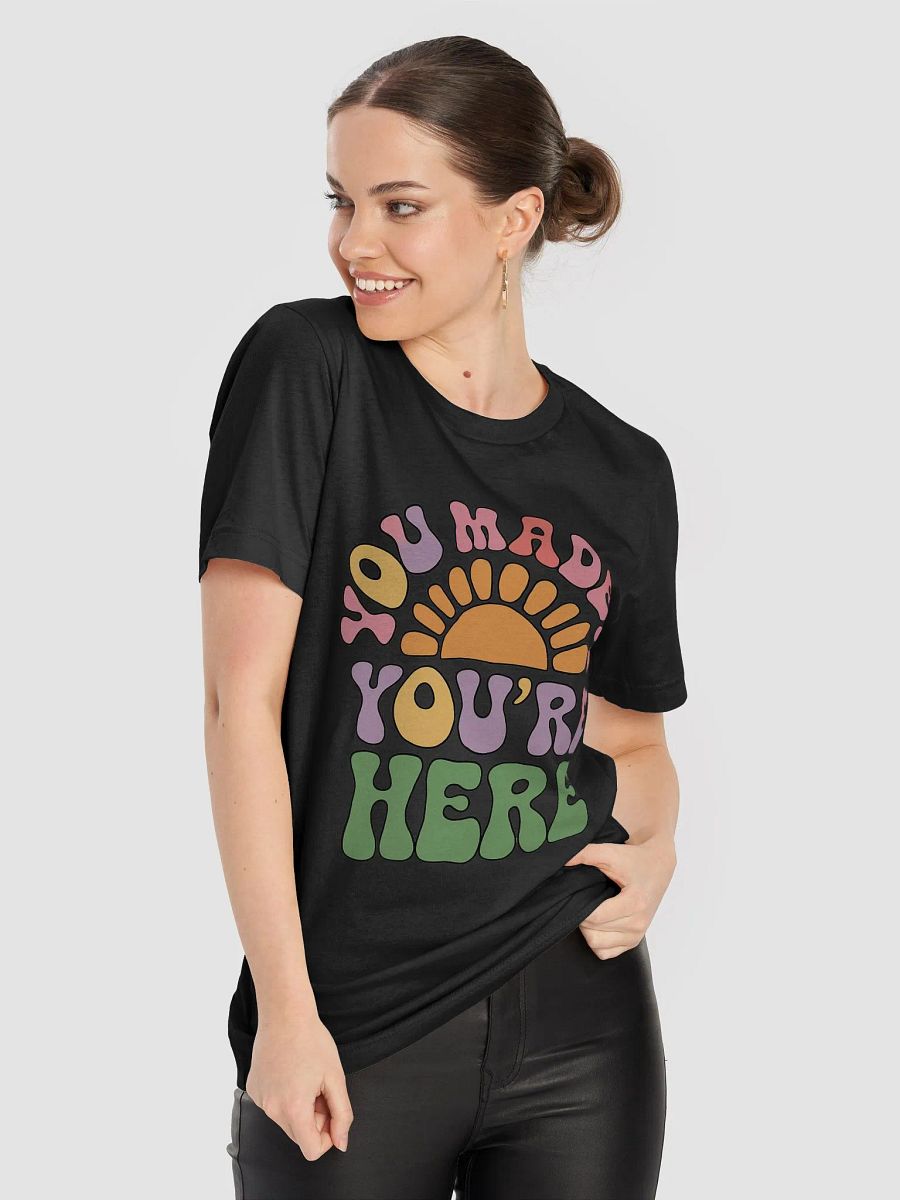 Retro Groove Graphic Tee product image (8)