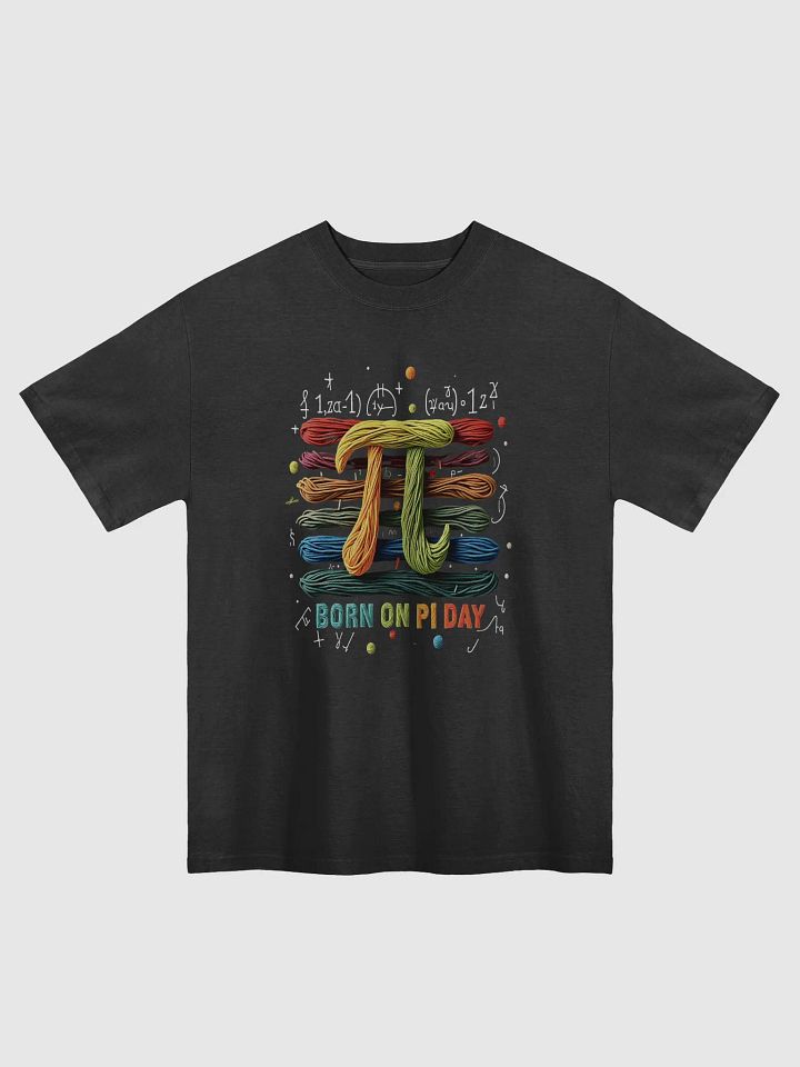 Born on Pi Day Oversized T-Shirt - Colorful Yarn Art Math Design | Geek & Nerd Gift product image (1)