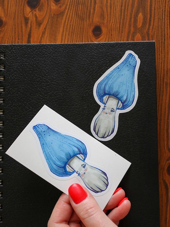 BLUE MUSHROOM STICKER product image (2)