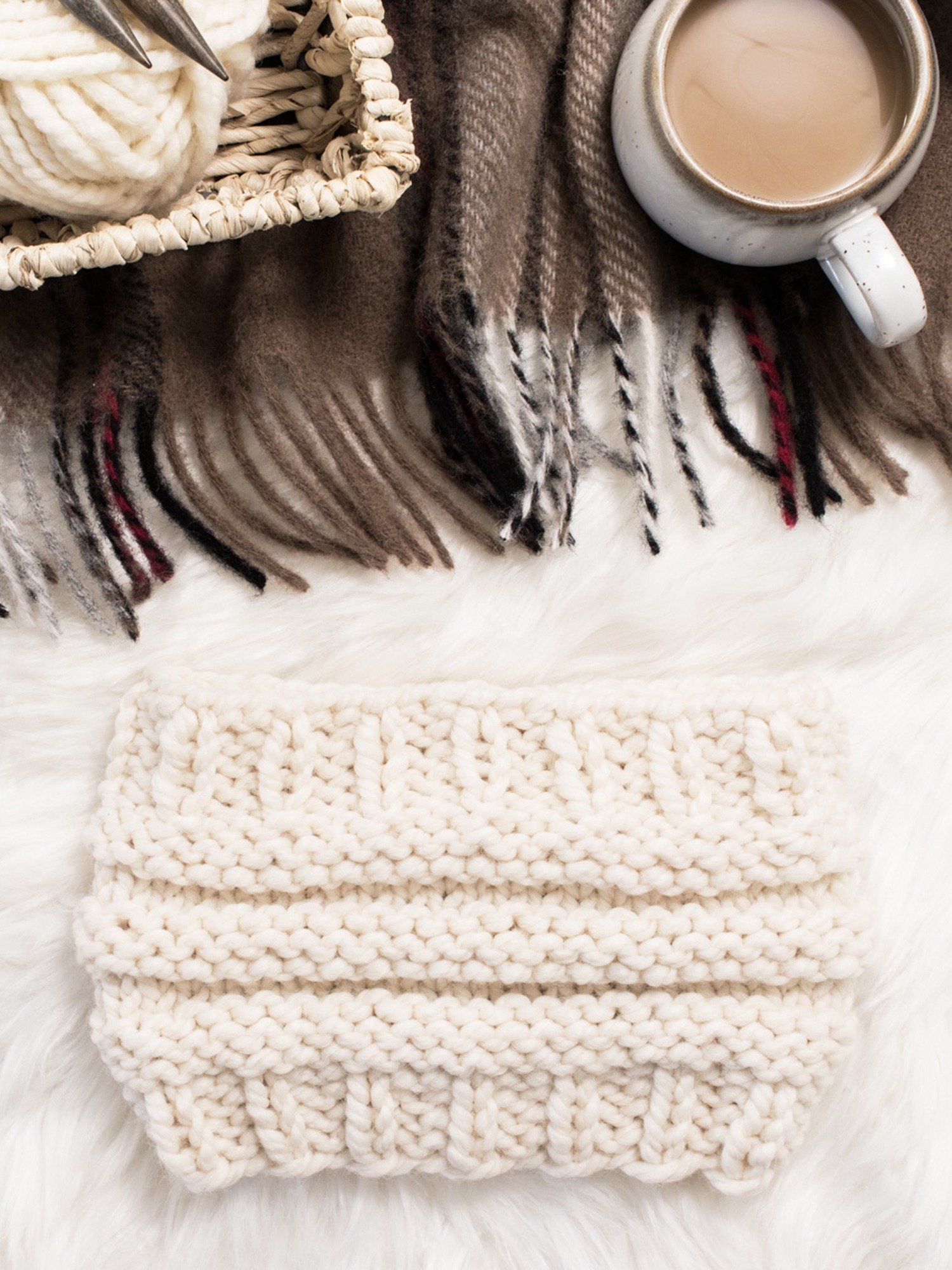 Messy Bun Headband Knitting Pattern - Crackling Fire product image (1)