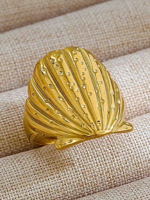 Omayra Ring product image (1)