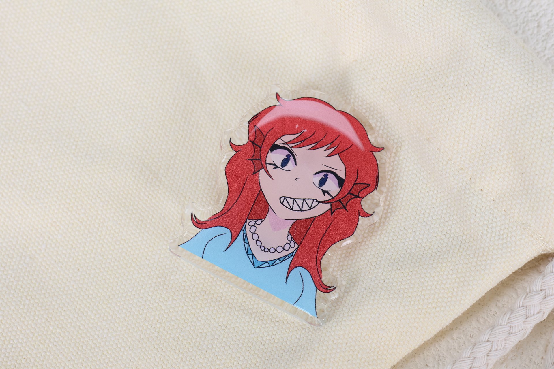 ★STARS★ Finley Personal Drawn Art Pin product image (2)
