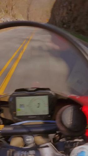 Blasting into the weekend happy Thursday.