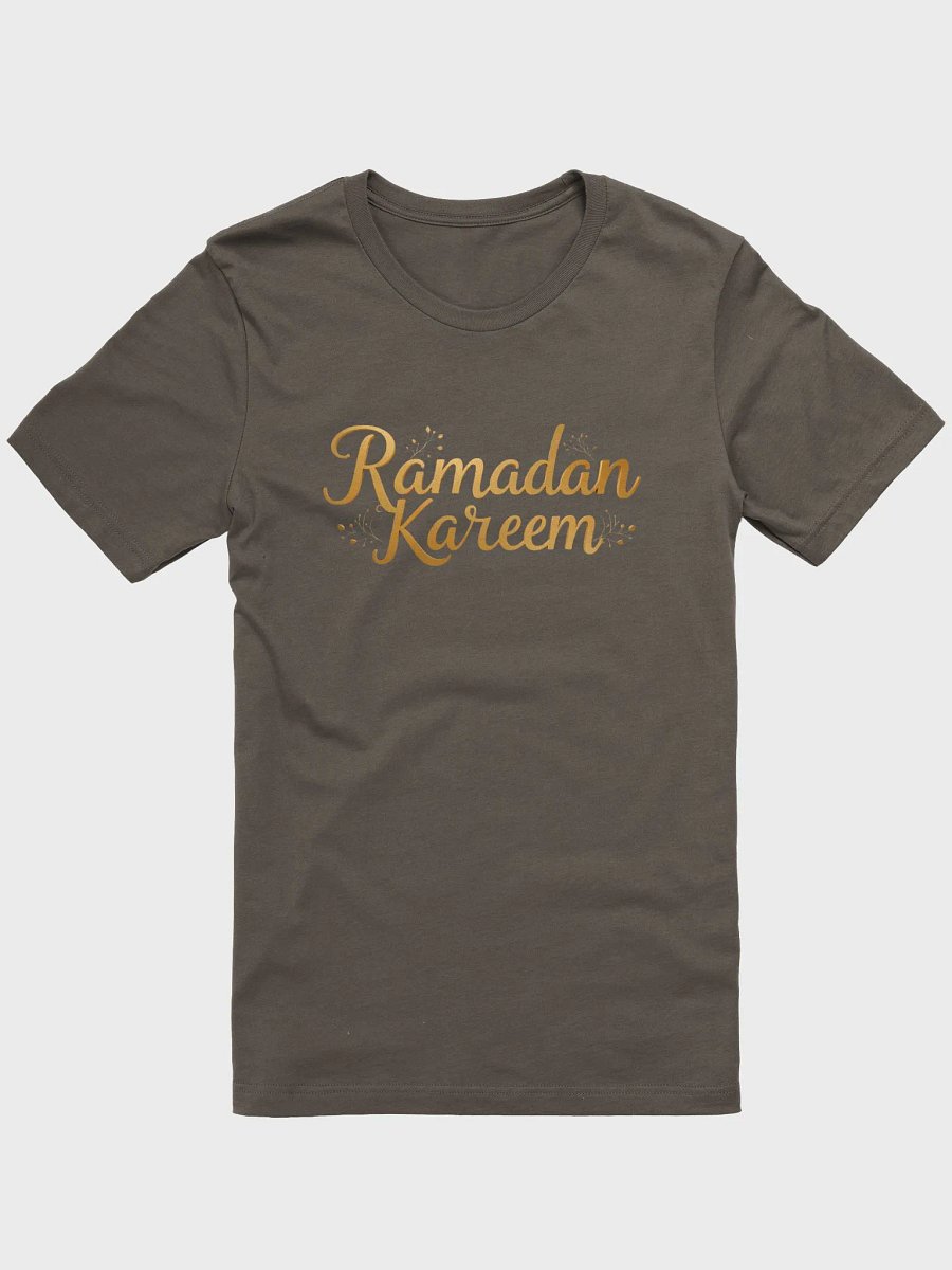 Golden Ramadan Kareem T-Shirt – Celebrate the Holy Month in Style product image (2)