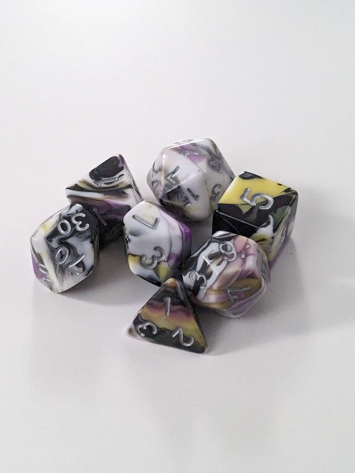 Advent Dice Set Day 9 product image (1)