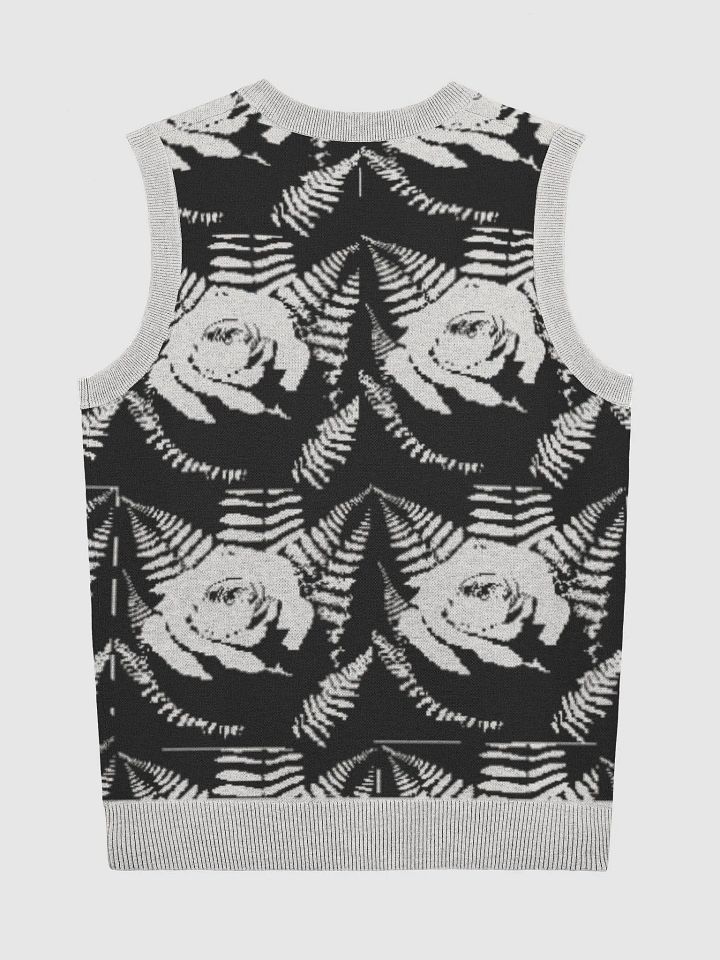 Timeless Style Meets Modern Comfort: The Rose Jacquard V-Neck product image (10)