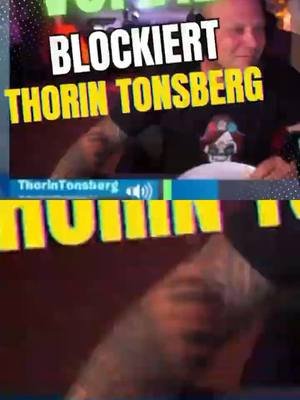 Vopyie BANNED Thorin Tonsberg #mountainstudios #fortnite #gamingfails#tonsberg #technodj #csgo #csfails #badplayer #thorintonsberg www.twitch.tv/vopyie www.twitch.tv/thoriontonsberg Ein fettes DANKE an mein Dream-Team: 🎥 Klaudija – meine unermüdliche Kamerafrau mit dem perfekten Blick für den Moment ✂️ Marina – live am Schnitt, live im Feeling – ohne dich wäre das Chaos pur ⌨️ Skimon & Jimmy Boy – meine Chat-Wächter, die Tastatur-Gladiatoren – Respekt, Brüder!  Ihr alle macht das hier zu mehr als nur Musik – ihr macht es lebendig. Echt. Familie.  Lasst ein Like da, wenn ihr die Vibes gespürt habt, und teilt es mit allen, die echten Techno lieben. Mehr kommt – versprochen. Thorin Tonsberg out. 🛡️  💻 Liken, Kommentieren & Abonnieren für mehr von Thorins legendären Solo-Abenteuern! 📲 Folge Thorin auf Social Media & verpasse keinen Livestream:  🔴 Twitch: www.twitch.tv/thorintonsberg 📸 Instagram: www.instagram.com/tonsbergthorin 📘 Facebook: www.facebook.com/thorintonsberg ▶️ YouTube:    / @thorintonsberg   🎵 SoundCloud: @thorin_tonsberg 🖤 Supporter-Merch „Liebe Digga“: shorturl.at/pgtvv  🎚️ Mein Streaming-Setup 📦 amzn.to/3FXwQ24  🎧 Mein DJ-Equipment 📦 amzn.to/4l4nf9P  🔊 Du warst live dabei? Schreib in die Kommentare, was dein Highlight war! 📼 Replay anschauen, zurücklehnen, genießen – Techno pur mit Thorin Tonsberg.  #TechnoVikings #FridayClubNight #ThorinTonsberg #DarkTechno #RaveFamily #LiveSet #UndergroundVibes #supportcrew