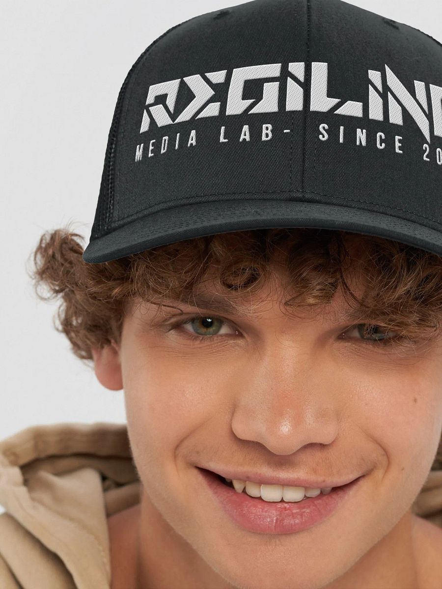 Regilino Media Lab trucker cap product image (8)