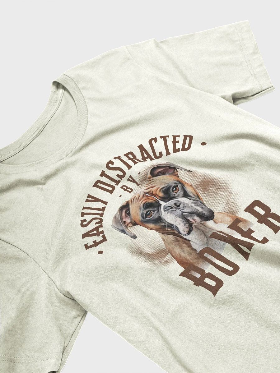 Light Color Easily Distracted By Boxer Regular Fit T-shirt product image (4)