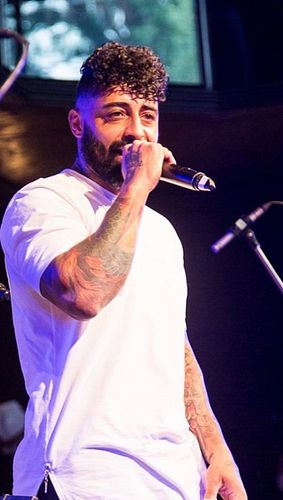 Tombo da ladeira. 

#mestrecalango #capoeira #rap
