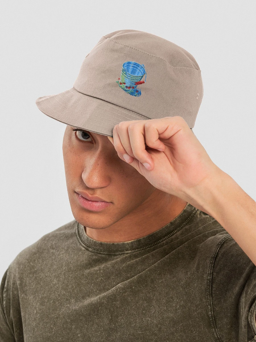 EGA embroidered Bucket bucket hat in khaki! product image (3)