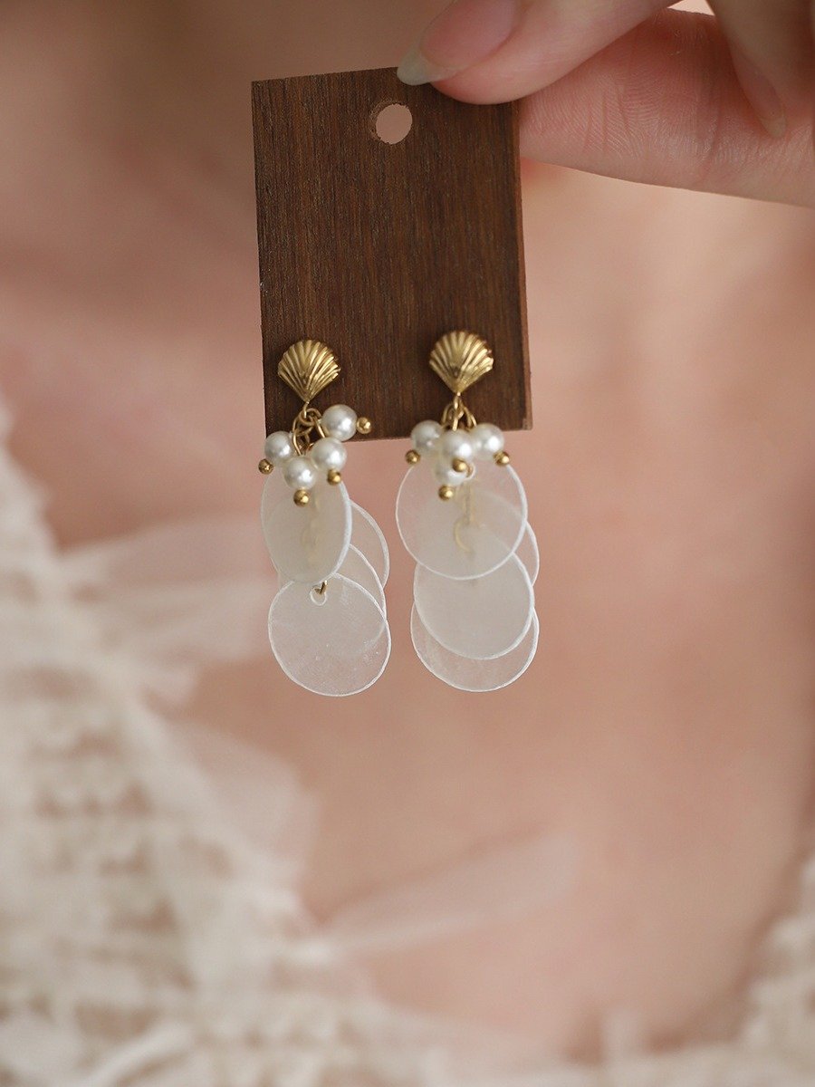 Shell Disc & Pearl Cluster Statement Earrings | 18K Gold Plated product image (2)