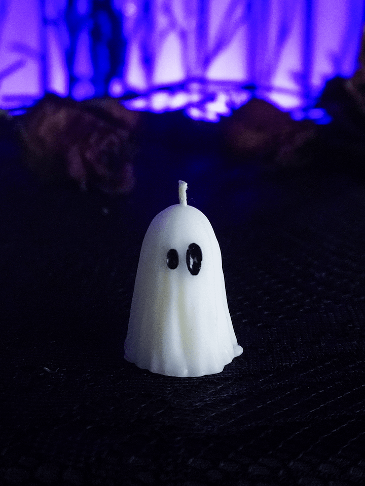 Ghost Beeswax Candle product image (2)