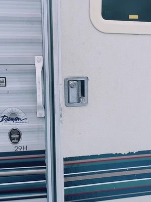 Follow me along as I renovate my new home on wheels🤭 #rvlife #rvliving #rvrenovation #rvreno #rvtour 