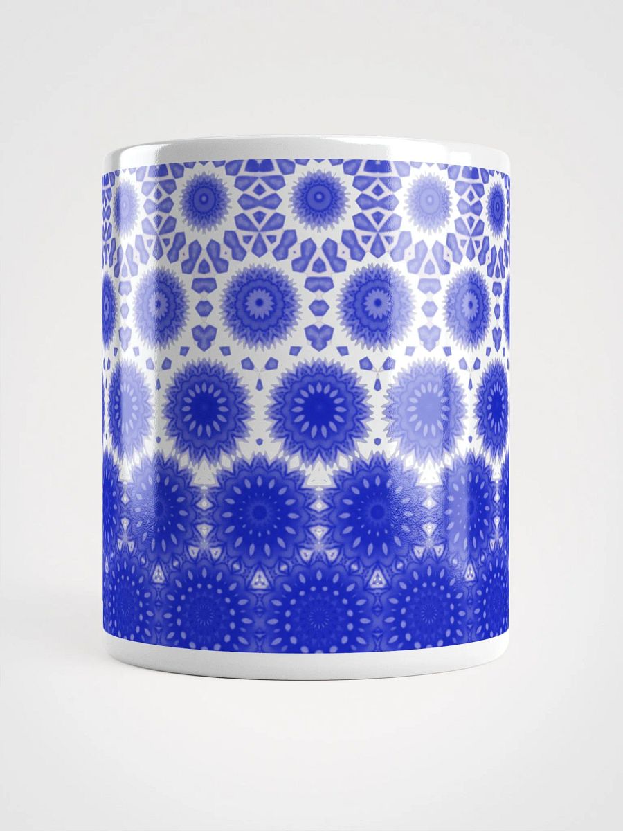 Blue & White Daisy Mug product image (5)
