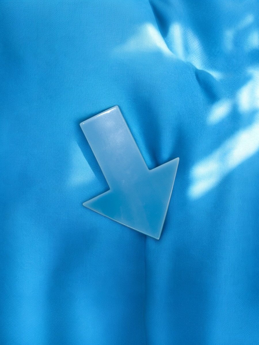 B-GRADE BLUE ARROW product image (1)