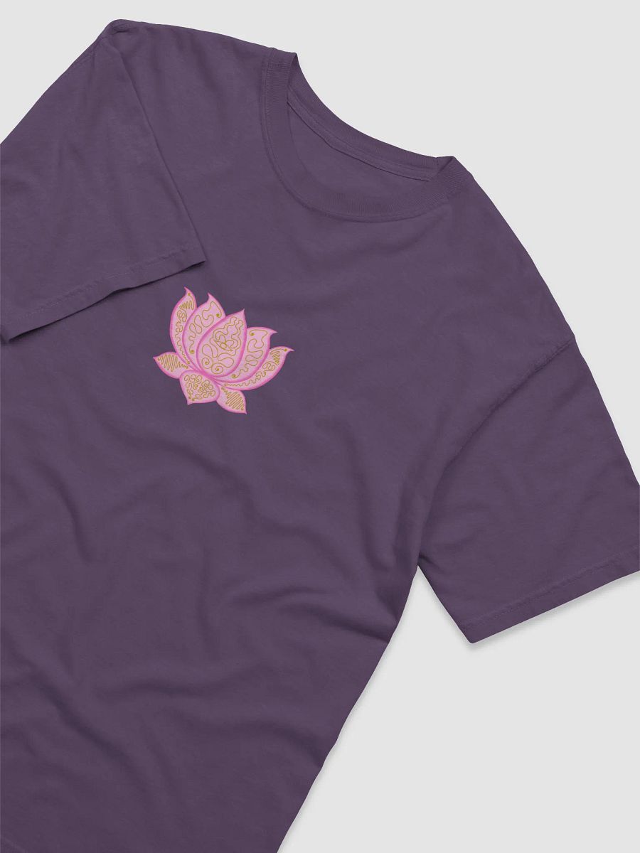 Golden Lotus Ornate T-Shirt product image (3)