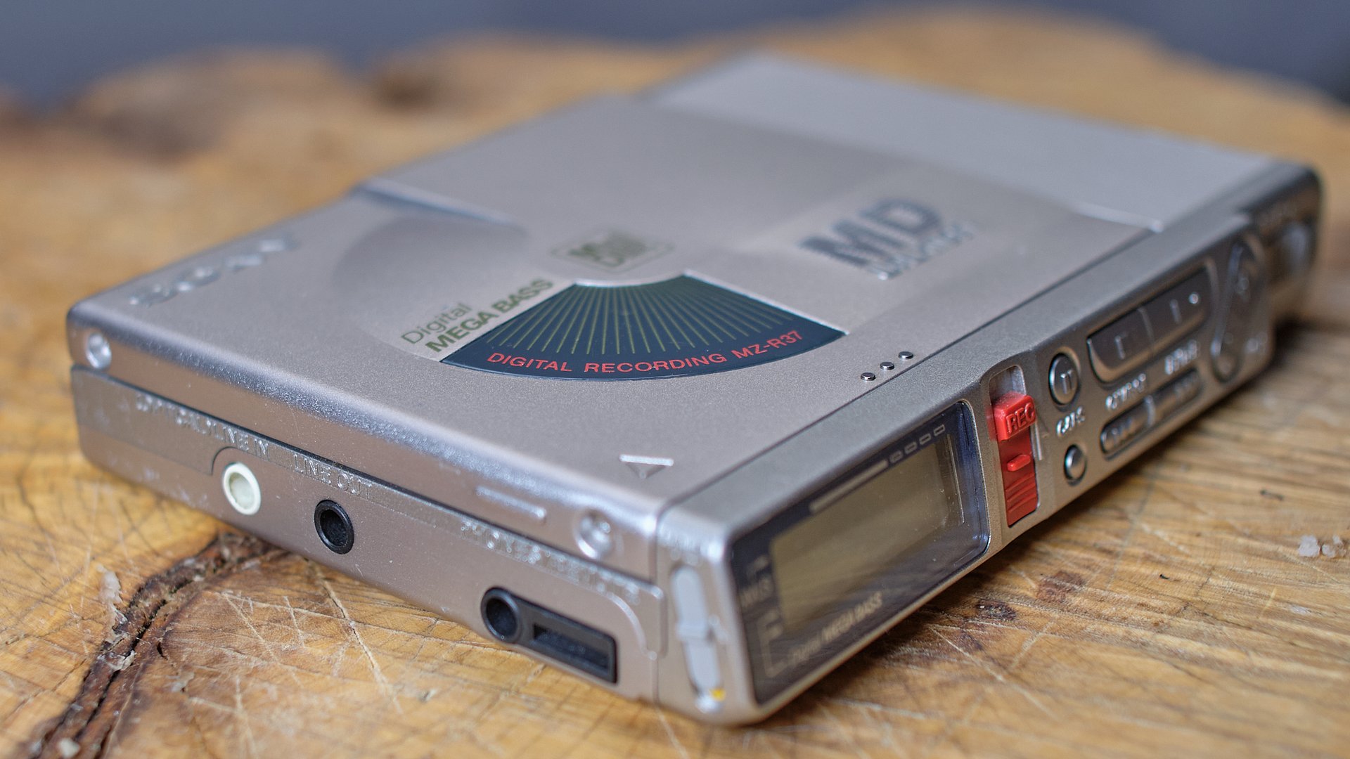 Minidisc Sony MZ-R37 product image (6)