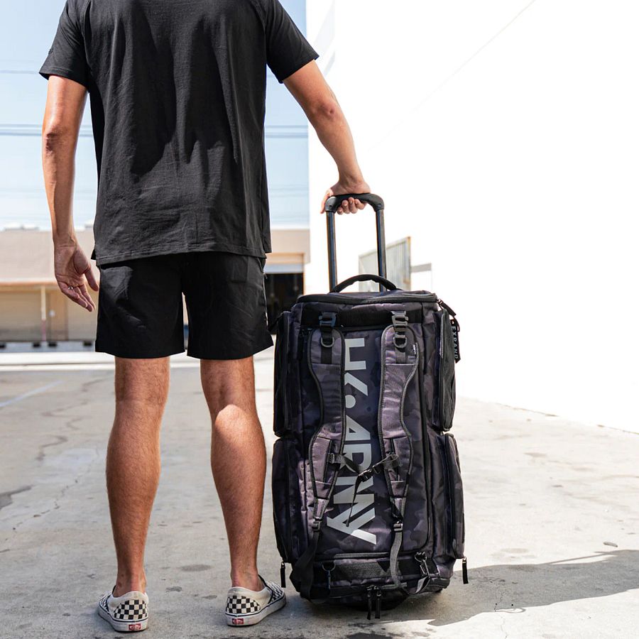 Expand 75L - Roller Gear Bag - Shroud Blackout product image (12)