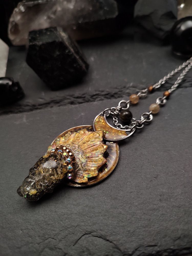 Epoxica - Golden Halo Skull product image (4)