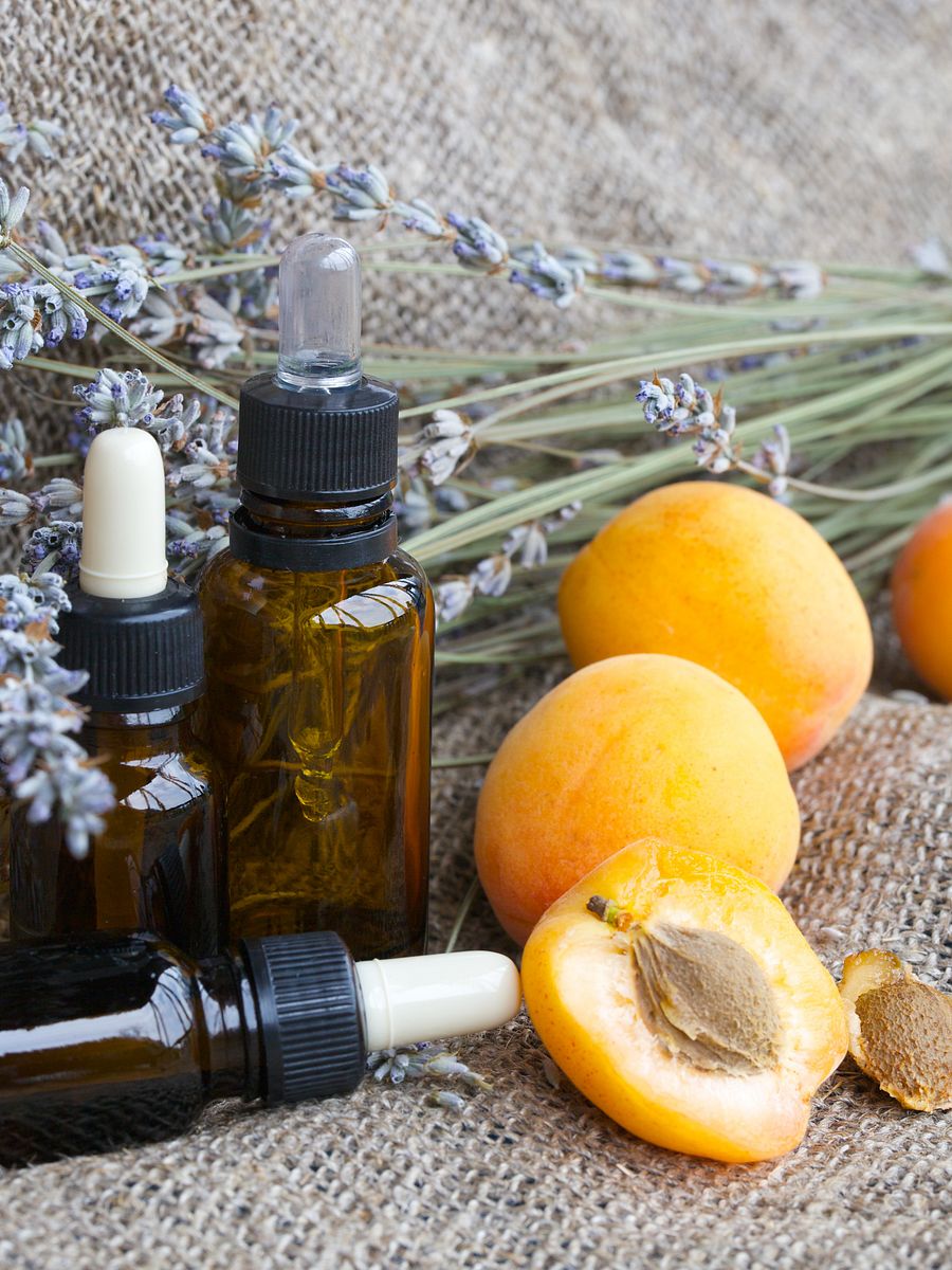 زيت المشمش الملكي product image (3)