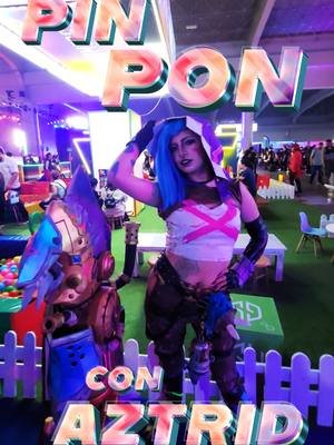 ✨🎮 Pin Pon con AZTRID 🎮✨ Dentro de @gamergymexico tuvimos la oportunidad de convivir con @aztrid_six , quien nos regaló un poco de su tiempo para jugar con nosotros y conocerla más 🤩. 🔥 Nos sorprendió con su increíble cosplay de Jinx en Arcane, lleno de actitud y detalles que hicieron vibrar a todos en el evento. 💥 ¡Gracias AZtrid por compartir tu energía y pasión con la comunidad gamer! #PinPonConAztrid #GamerGyMexico #Cosplay #CosplayMexico #Jinx #Arcane #LeagueOfLegends #Cosplayer #CosplayLife #GamersUnite #GamingCommunity #GeekCulture #CosplayLovers #ExpoGamer #CosplayLatino