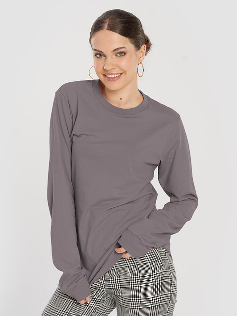 Photo showing Bella+Canvas Supersoft Long Sleeve T-Shirt