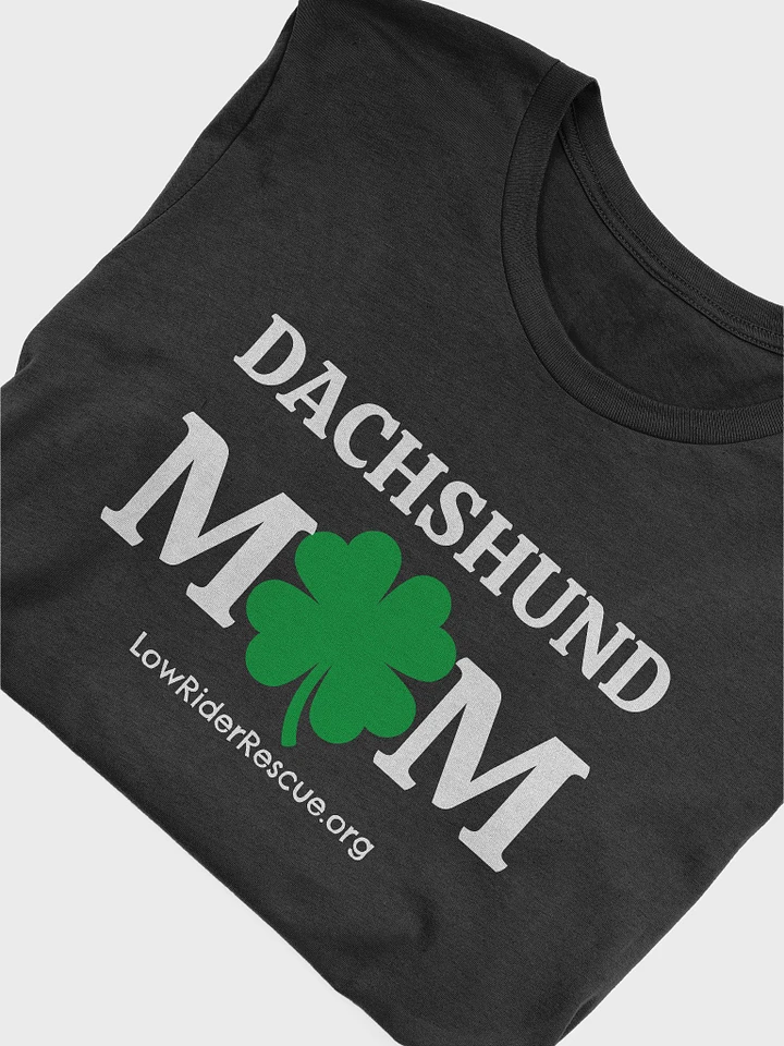 Dachshund Mom Four-Leaf Clover Tee product image (1)