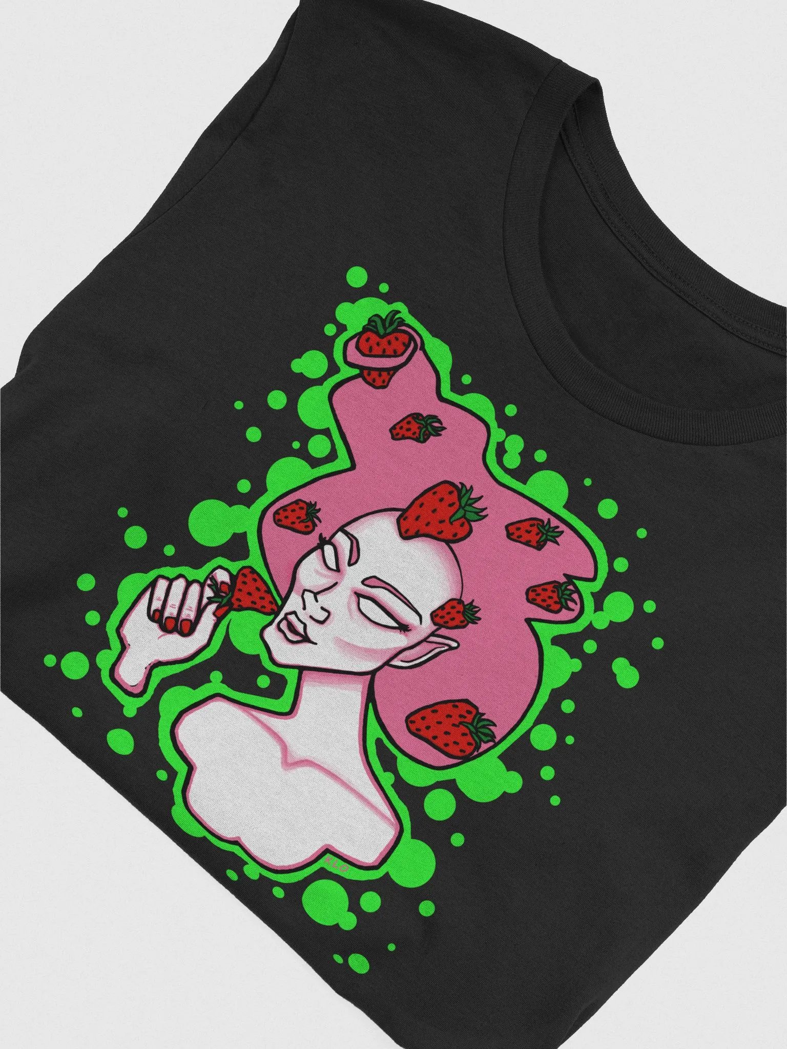 Strawberry Lover T-Shirt product image (3)