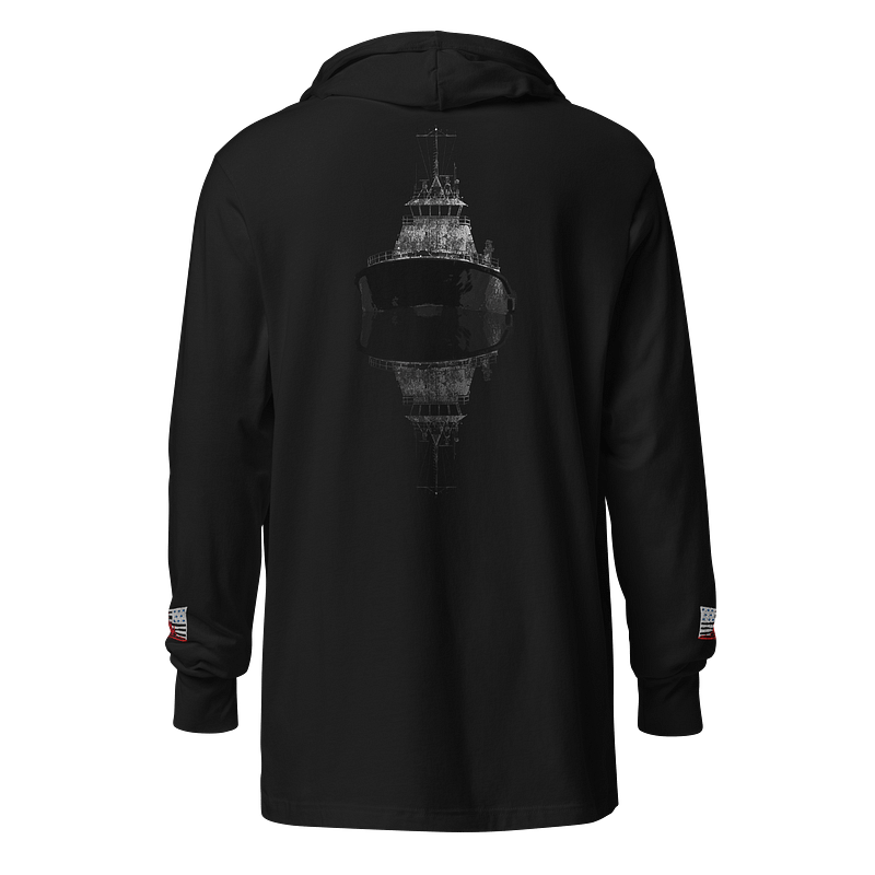 Tug Lindsay Foss and Reflection hoodie Tee