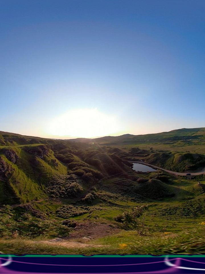 Scottish Treasure "Fairy Glen Leap" Moment product image (1)